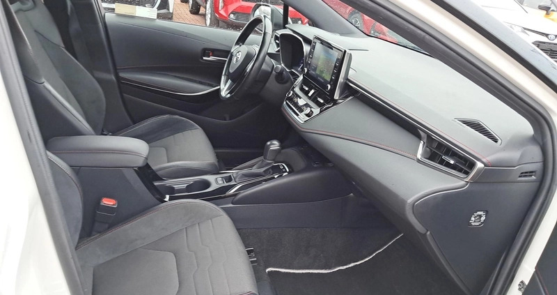 Toyota Corolla cena 84900 przebieg: 107644, rok produkcji 2019 z Glinojeck małe 172